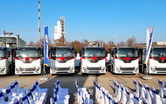 百臺(tái)訂單！徐工新能源“零碳”先鋒再發(fā)車(chē)！