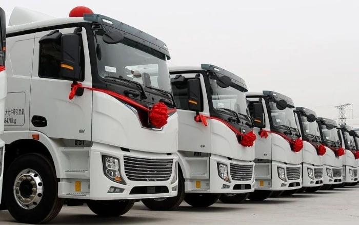 批量交付、千臺(tái)訂單！徐工新能源重卡“豫”見(jiàn)綠色未來(lái)